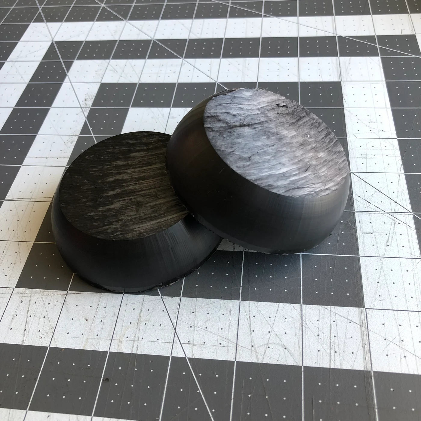 Obsidian Pucks